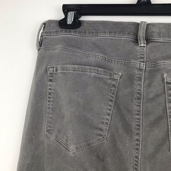 PACSUN
Gray Factory Distressed Ankle Jegging - Picture 3 of 13